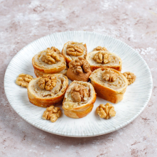 Mini Cashew Nut Rolls